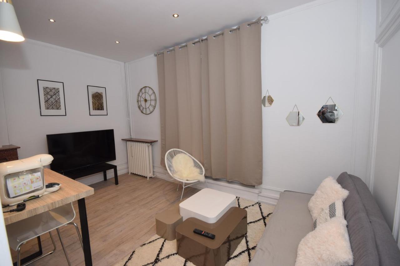 Chic Appart Design - Hyper Centre - Tramway - Free Wifi - Lerelaisdodile12 Βαλενσιέν Εξωτερικό φωτογραφία